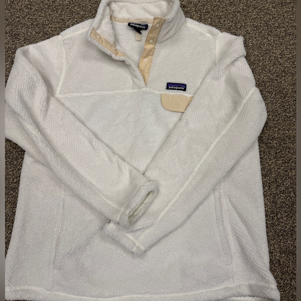 LIKE NEW Patagonia Re-Tool Fleece - Picture 4 of 6